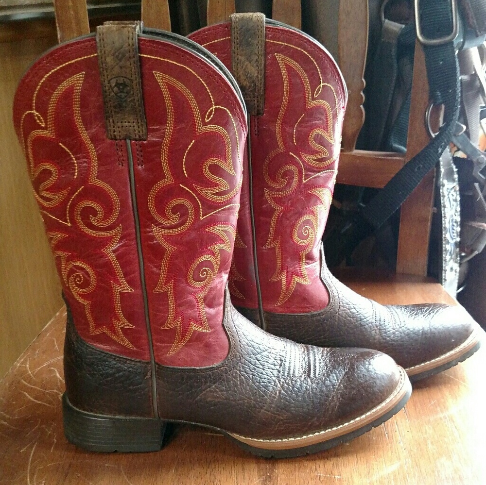Ariat boots size 6
